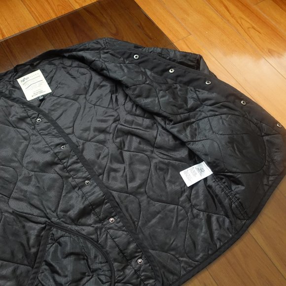 Alpha Industries Bomber Jacket Liner - Picture 5 of 12